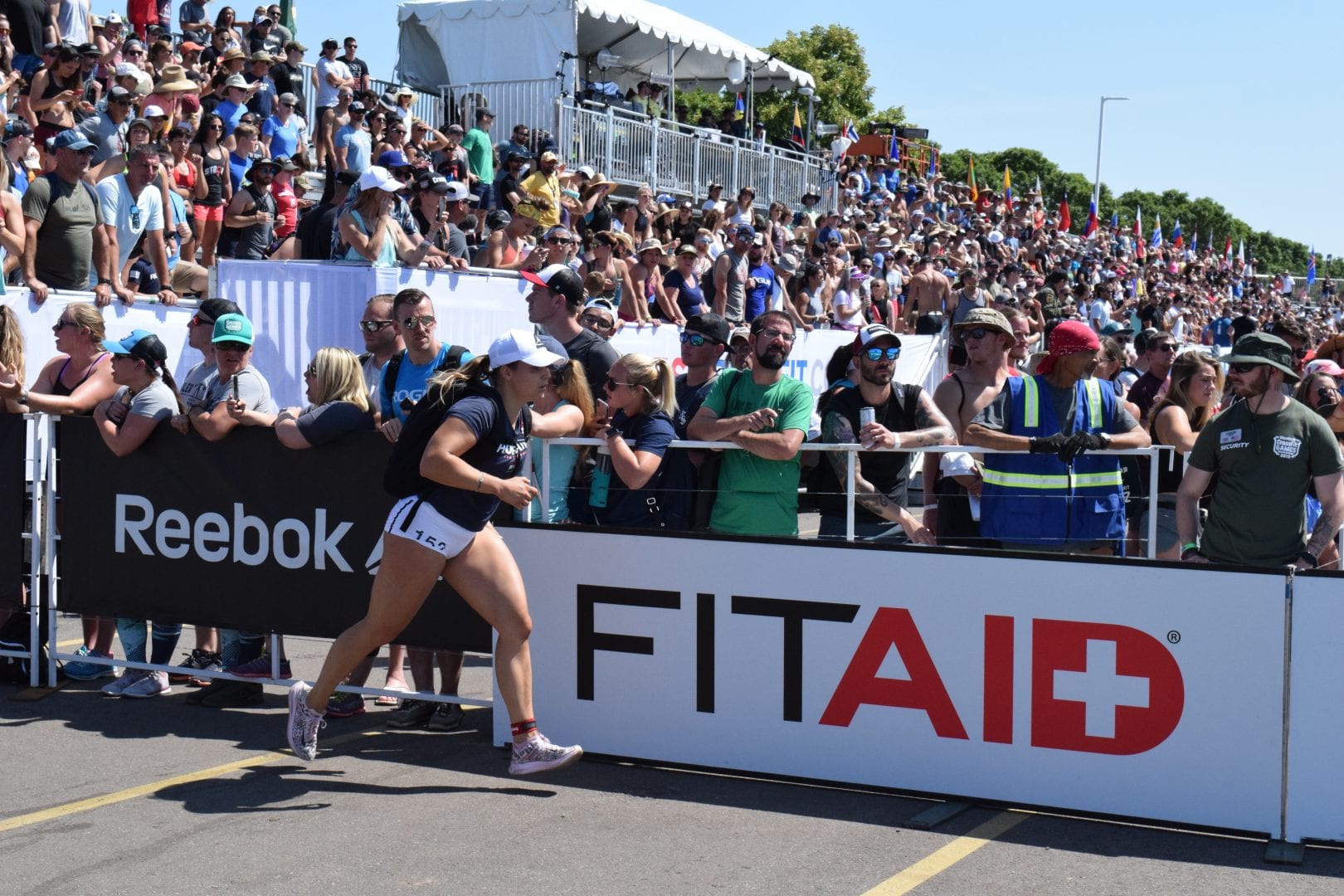 Laura Horvath completes the Ruck Run event at the 2019 CrossFit Games