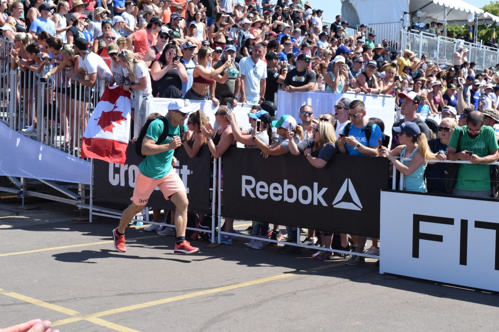 Brent Fikowski of Canada completes the Ruck Run event at the 2019 CrossFit Games