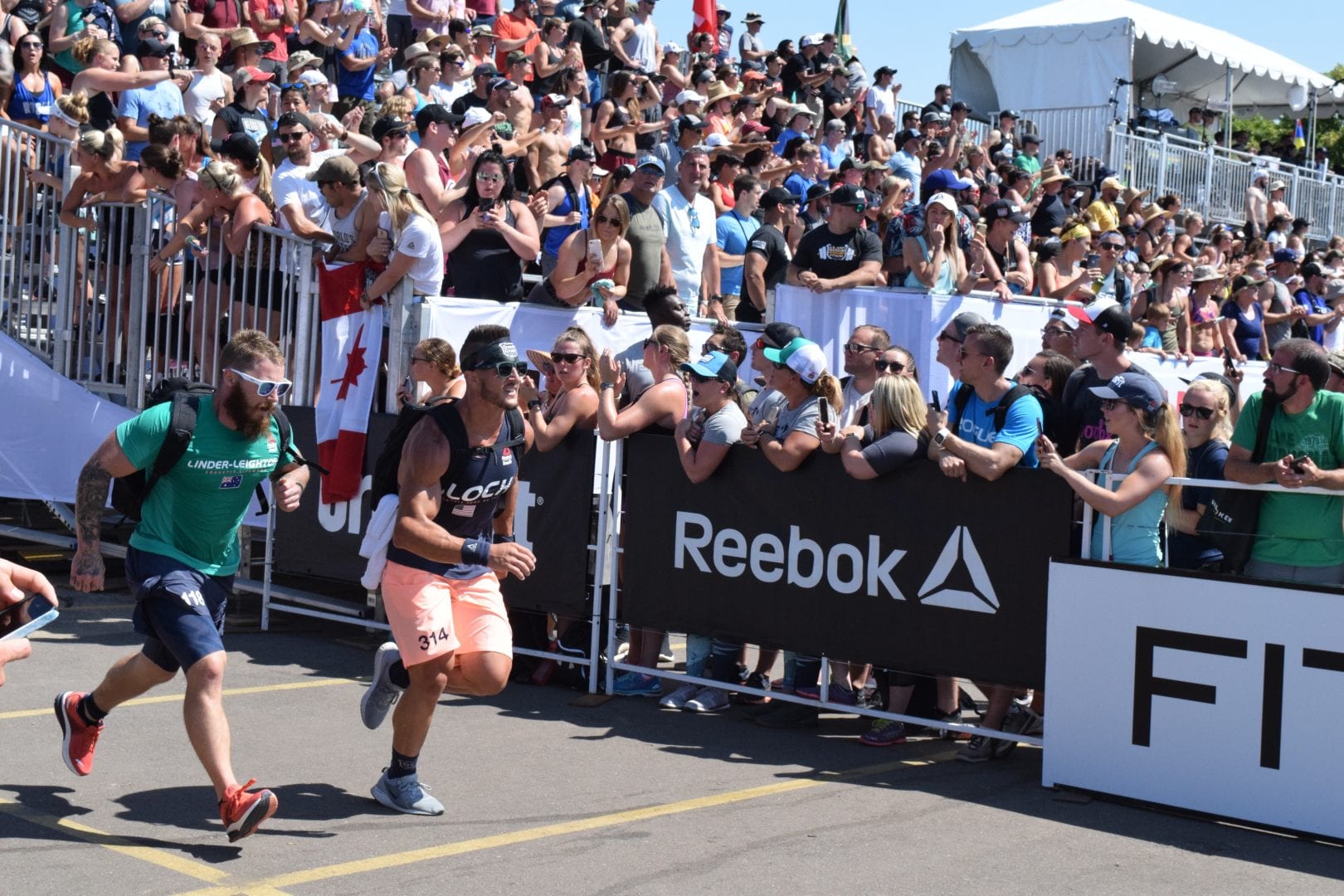 Nick Bloch of the United States completes the Ruck Run event at the 2019 CrossFit Games